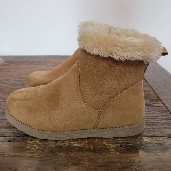 Cat & Jack Tan Faux Suede Faux Fur Ankle Booties - Picture 2 of 10